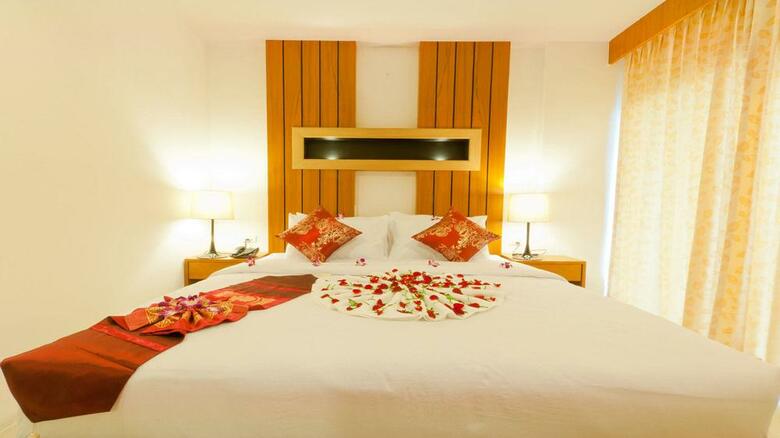 We Hotel @ Sansabai