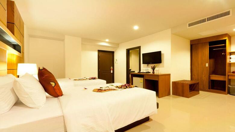 We Hotel @ Sansabai