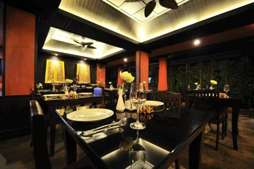 Siralanna Hotel