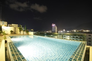 Hemingways Silk Hotel