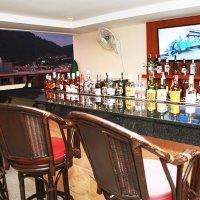 Hemingways Silk Hotel
