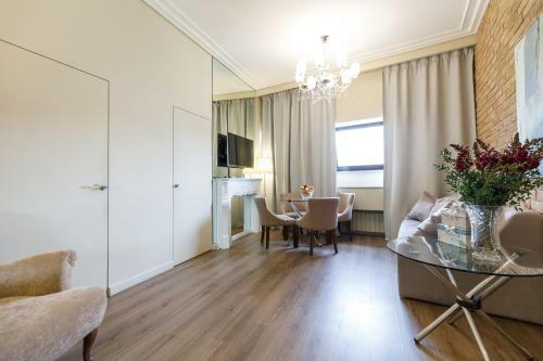 Arbat House Apartment On Nikitsky Bulvar