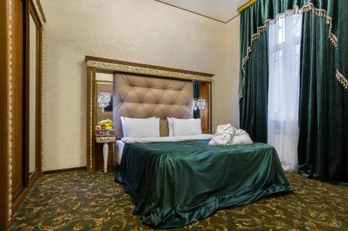 Hotel Empire