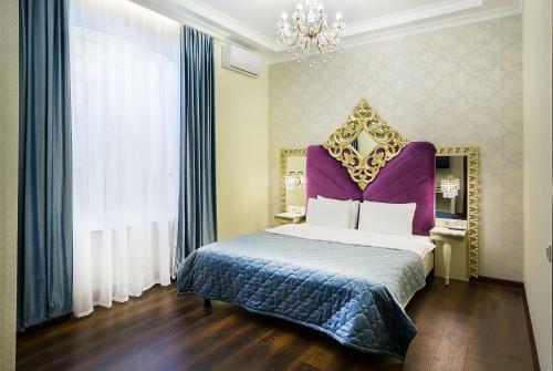 Hotel Empire