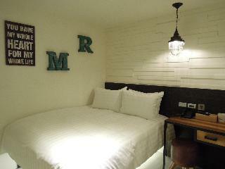 Re-change Hotel