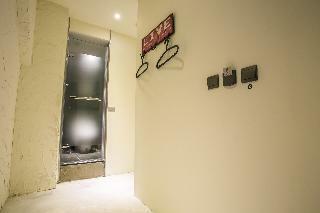 Re-change Hotel