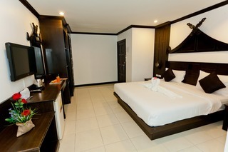 Hallo Patong Hotel & Restaurant