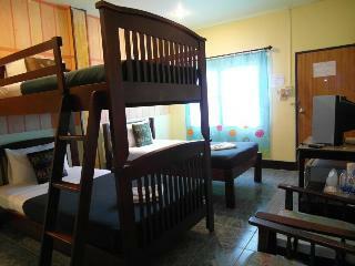 Hotel Aonang Grand Inn Hostel