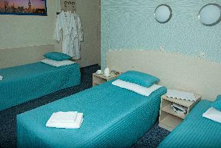 Comfort Hotel Air Express (Free Zone)