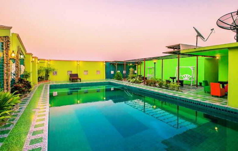 Hotel Paradise Sukhumvit