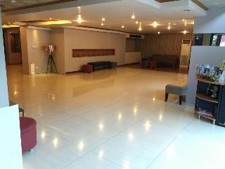 Hotel Paradise Sukhumvit