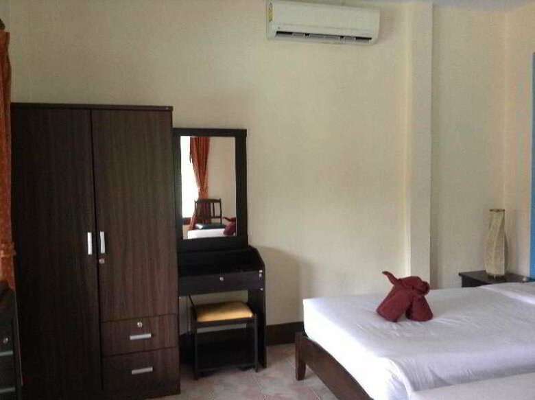 Hotel Orange Village