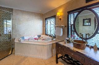 Hotel Heritage Line - Violet Cruise