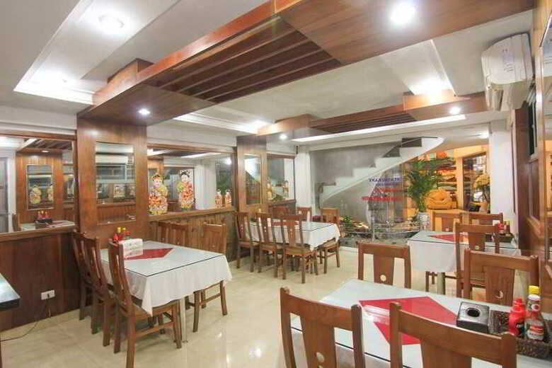 Urban Alley Hotel