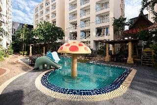 Hinn - Namm  Hotel