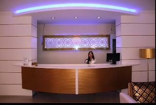 Lion City Hotel K?z?lay