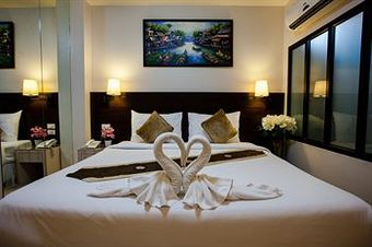 Hotel @ White Patong