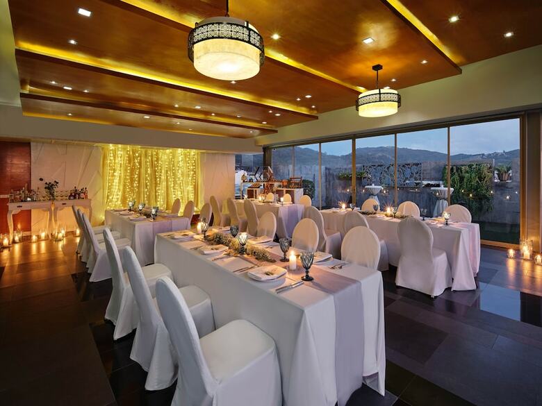 Hotel The Kee Resort & Spa