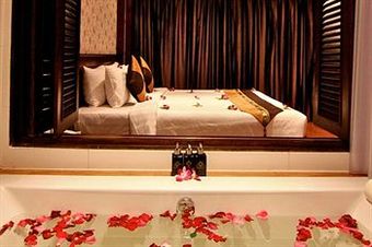 Rayaburi Hotel, Patong
