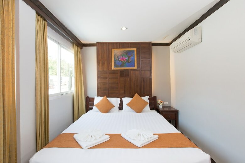 Time Out Hotel