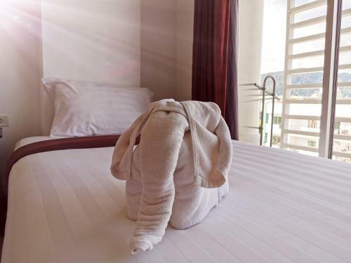 Golden House Hotel