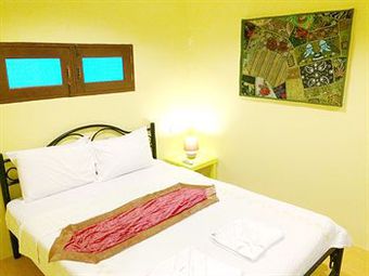 Hostal Goldsea Beach Hotel