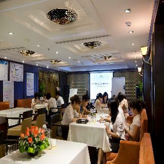 Golden Lotus Luxury Hotel