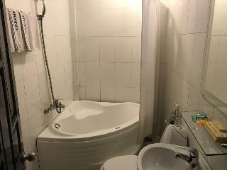 Canary Hotel Hue