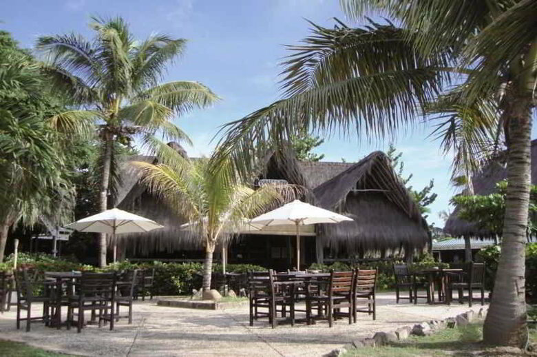 Tamarind Beach Hotel & Yacht Club
