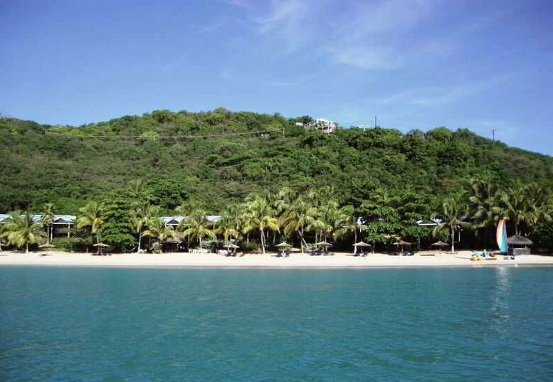 Tamarind Beach Hotel & Yacht Club