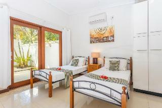 Hotel Tropicana Lagoon Resort