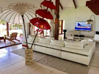Hotel Coco Beach Resort