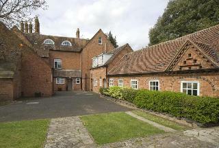 The Charlecote Pheasant Hotel