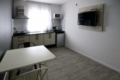 Hotel Quijano Aparts & Suites
