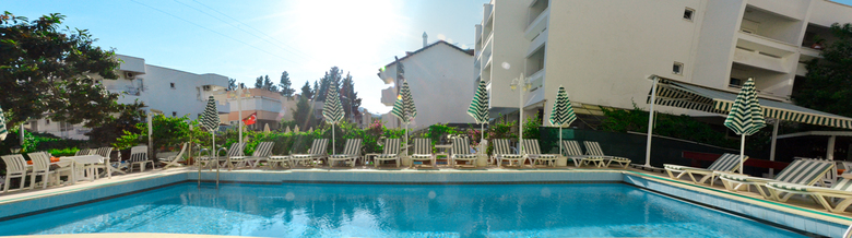 Green Palm Hotel