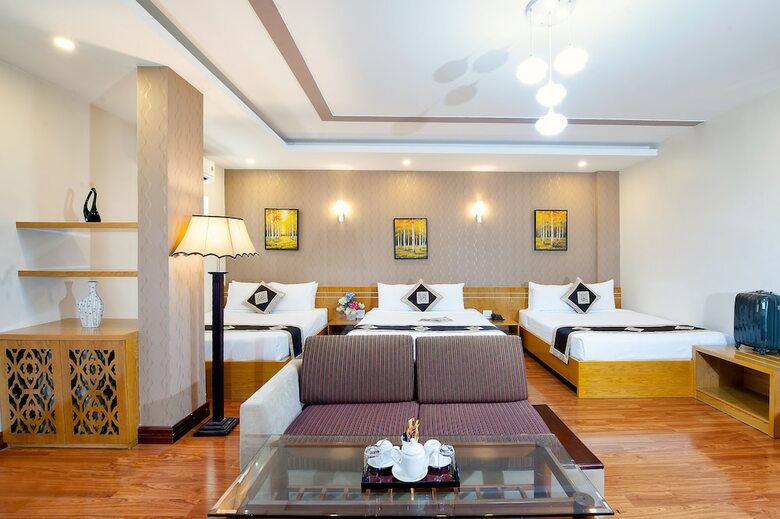 Eden Garden Hotel