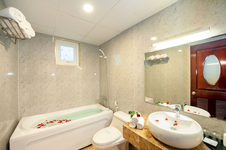 Eden Garden Hotel