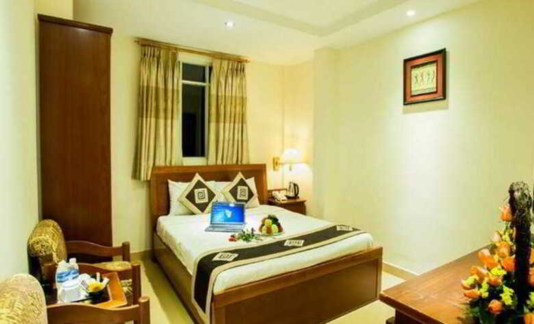Eden Garden Hotel