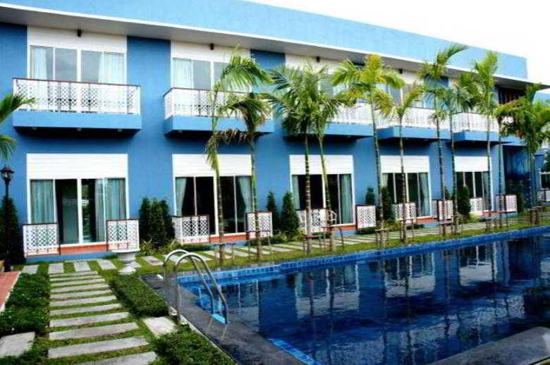 Hotel Baan Issara Resort