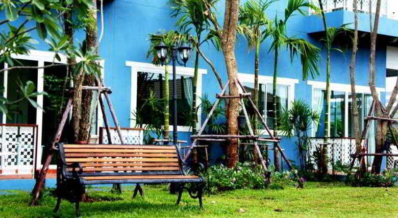 Hotel Baan Issara Resort