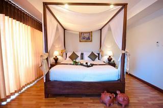 Hotel Luckswan Resort