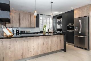 Aparthotel Eden On The Bay