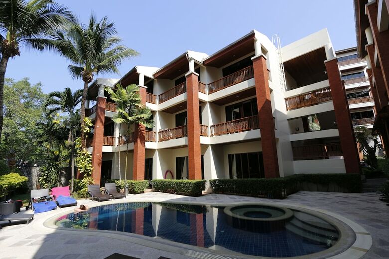 Sun Hill Hotel