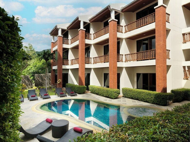 Sun Hill Hotel
