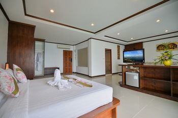 Hotel Tri Trang Beach Resort