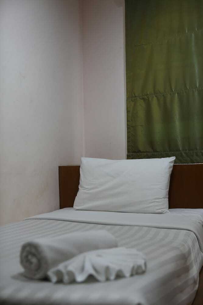 Hostal Good Nice 2 Guesthouse