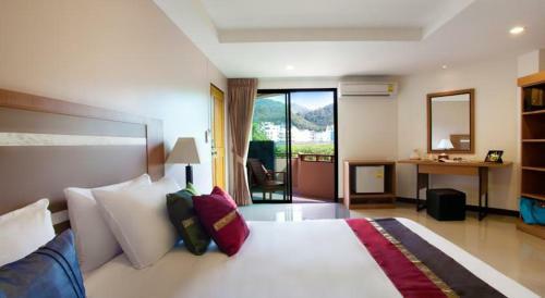 Patong V Hotel