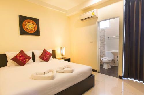 Hotel The Elegant Patong