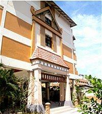 Poppa Palace Hotel