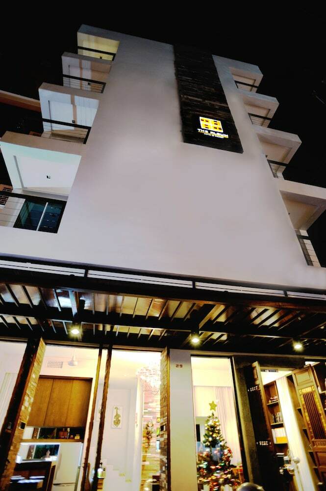 The Album Hotel